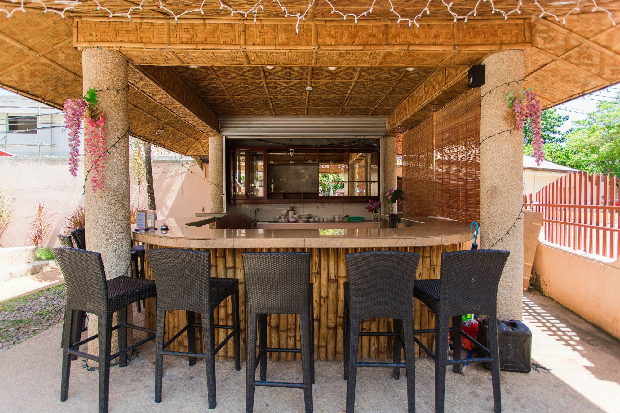 Conrada'S Place Hotel And Resort Panglao Zewnętrze zdjęcie